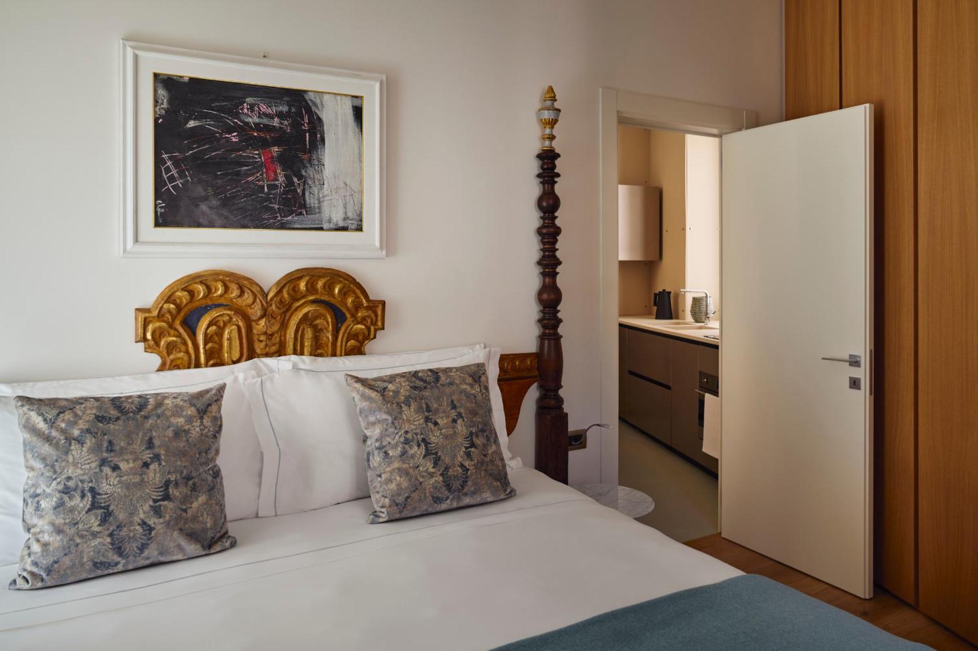 Palazzo Delle Pietre - Luxury Apartments โรม ภายนอก รูปภาพ
