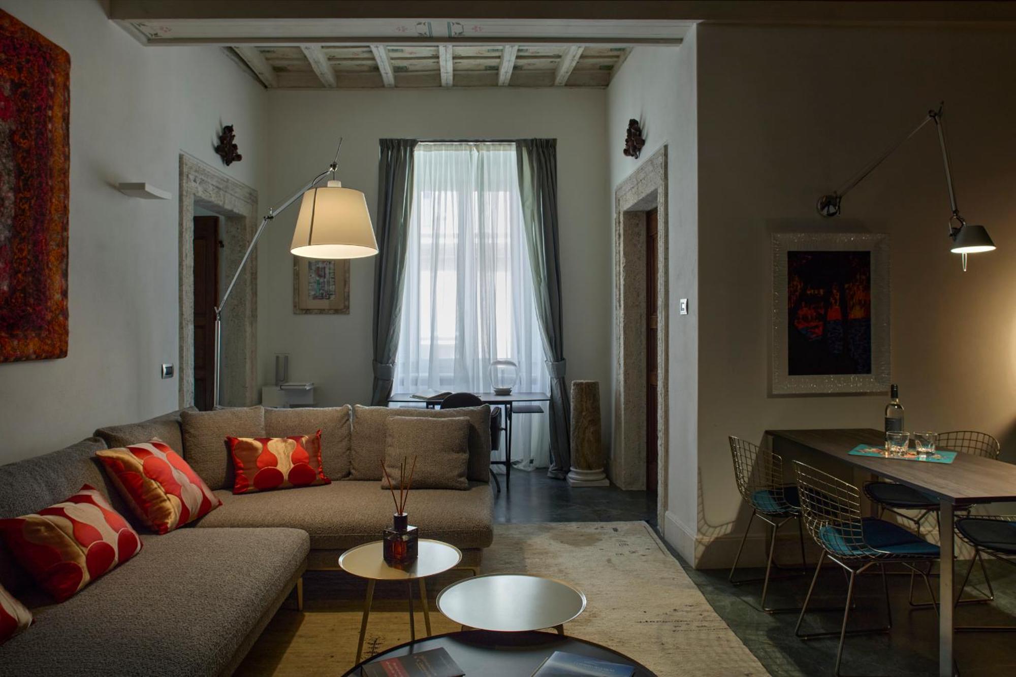 Palazzo Delle Pietre - Luxury Apartments โรม ภายนอก รูปภาพ