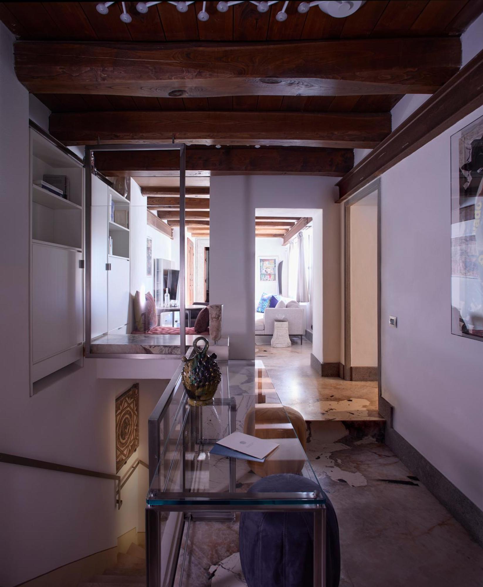 Palazzo Delle Pietre - Luxury Apartments โรม ภายนอก รูปภาพ