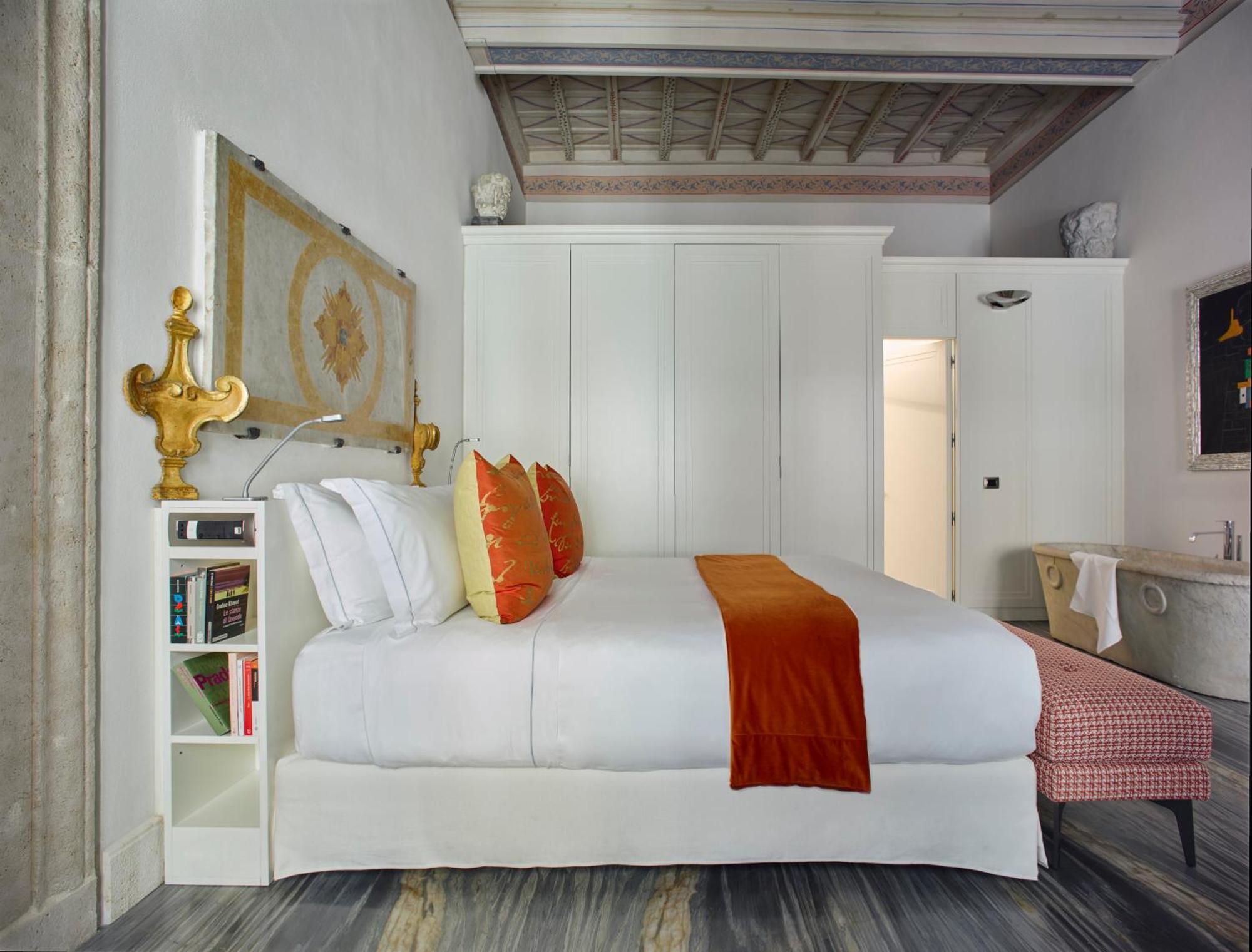 Palazzo Delle Pietre - Luxury Apartments โรม ภายนอก รูปภาพ