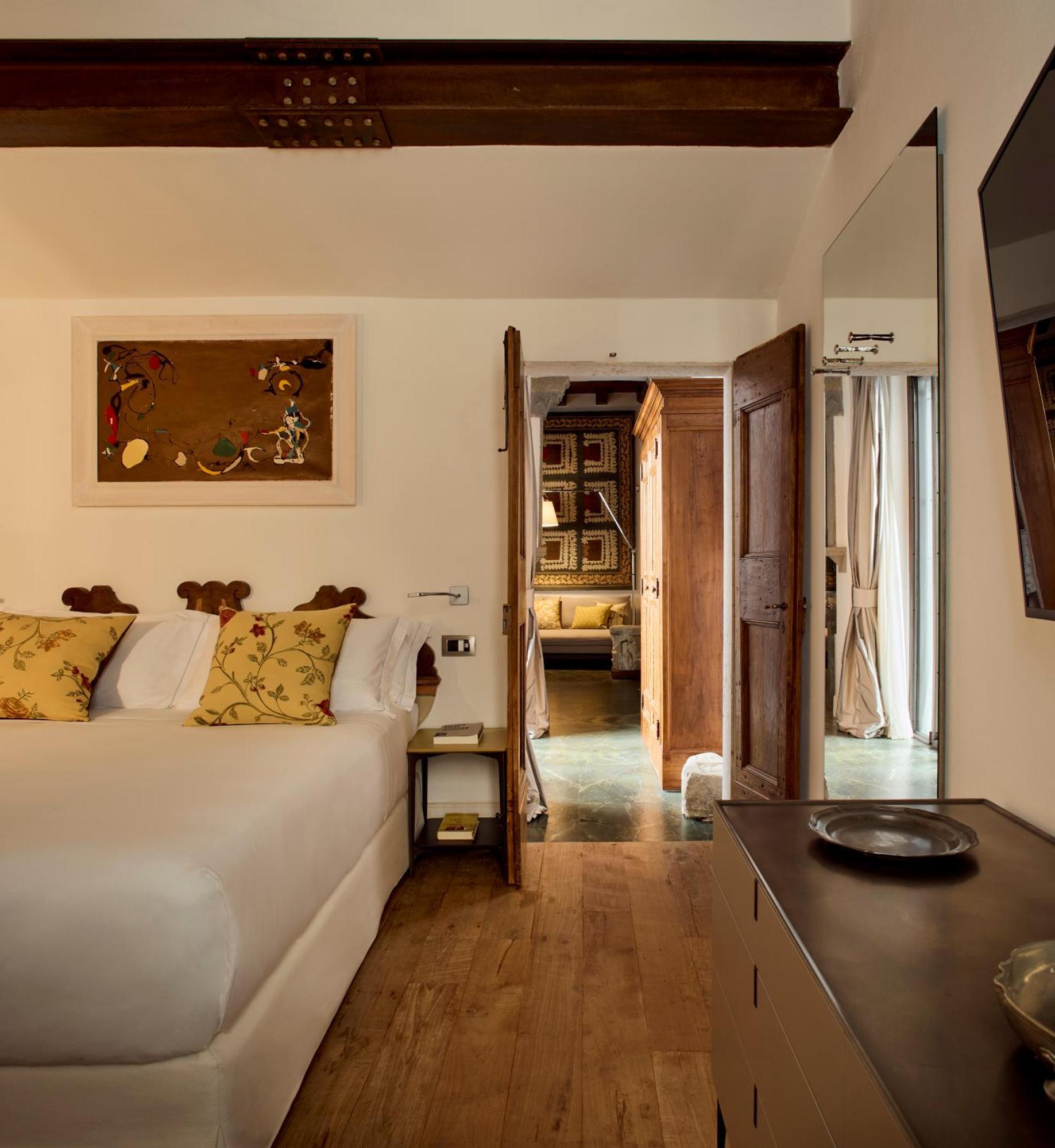 Palazzo Delle Pietre - Luxury Apartments โรม ภายนอก รูปภาพ